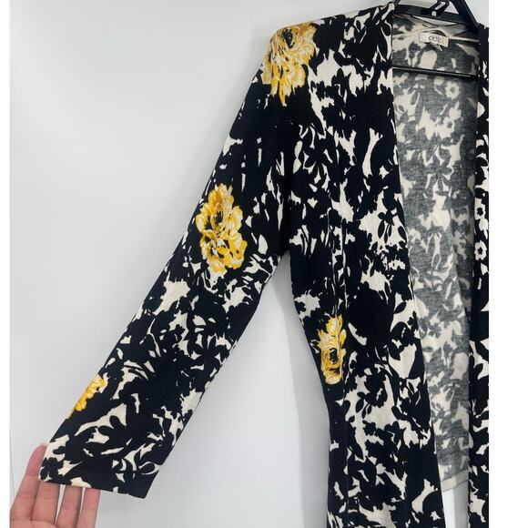 Cache Dark Floral Open Sweater Sz L Preppy Floral Old Money Asymmetrical Light - Picture 3 of 10